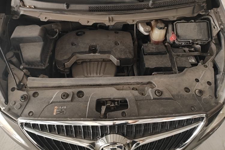 Used Buick GL8 2017 25S Comfort Version China V Standard Engine Bay