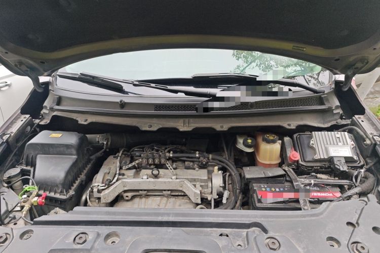 Used Buick GL8 2017 25S Comfort Version China V Standard Engine Bay