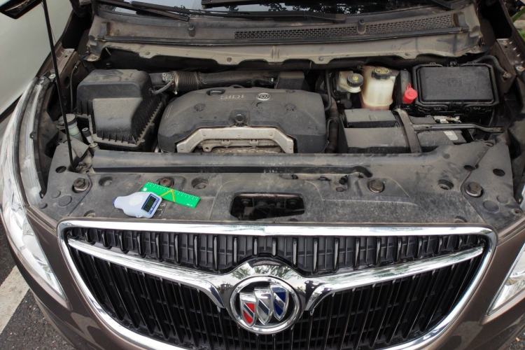 Used Buick GL8 2017 25S Luxury Version China V Standard Engine Bay