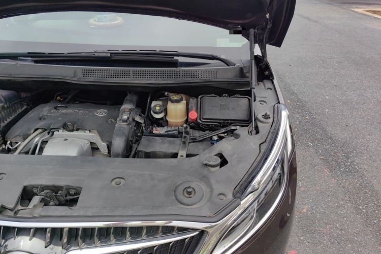 Used Buick GL8 2017 ES 28T Premium Version China V Standard Engine Bay Left