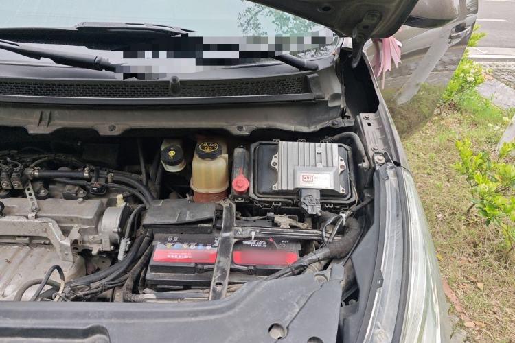 Used Buick GL8 2017 25S Comfort Version China V Standard Engine Bay Left