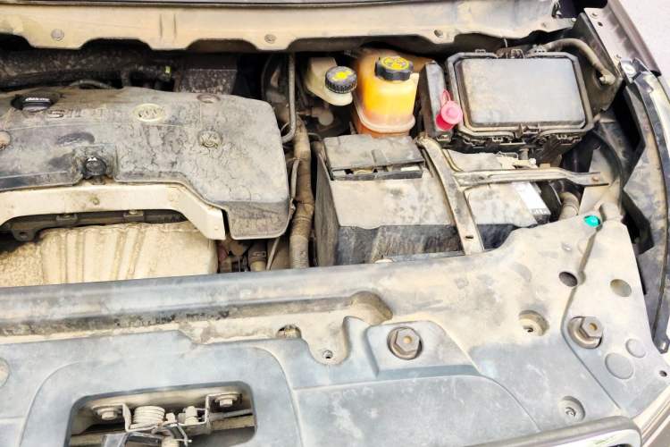 Used Buick GL8 2017 25S Comfort Version China V Standard Engine Bay Left