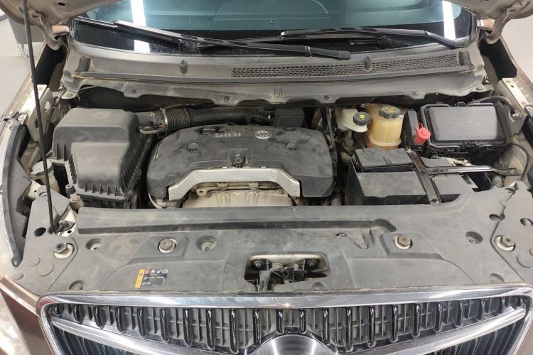 Used Buick GL8 2017 25S Comfort Version China V Standard Engine Bay