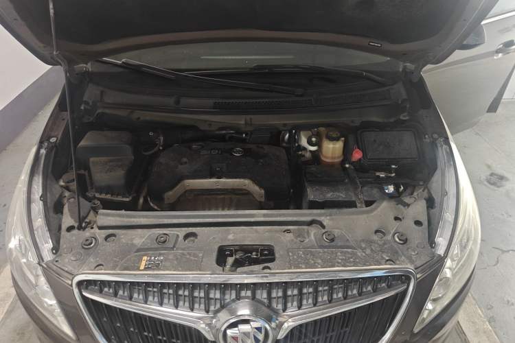 Used Buick GL8 2017 25S Comfort Version China V Standard Engine Bay