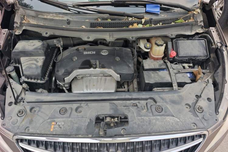 Used Buick GL8 2017 25S Prestige Version China V Standard Engine Bay