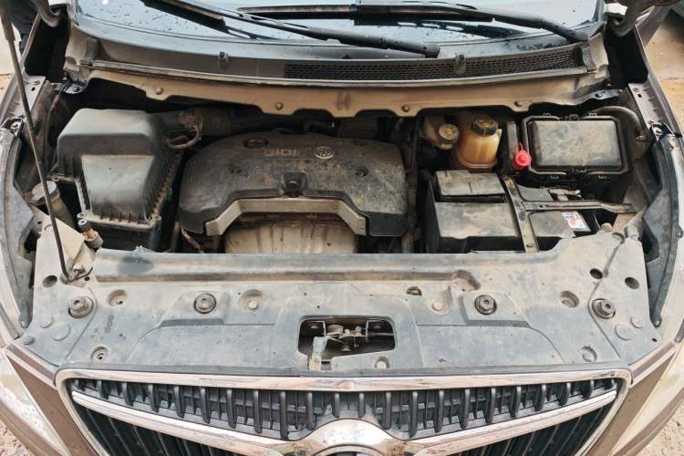 Used Buick GL8 2017 25S Comfort Version China V Standard Engine Bay