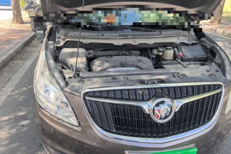 Used Buick GL8 2017 25S Luxury Version China V Standard Engine Bay Right