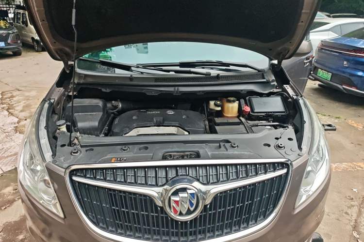 Used Buick GL8 2017 25S Comfort Version China V Standard Engine Bay