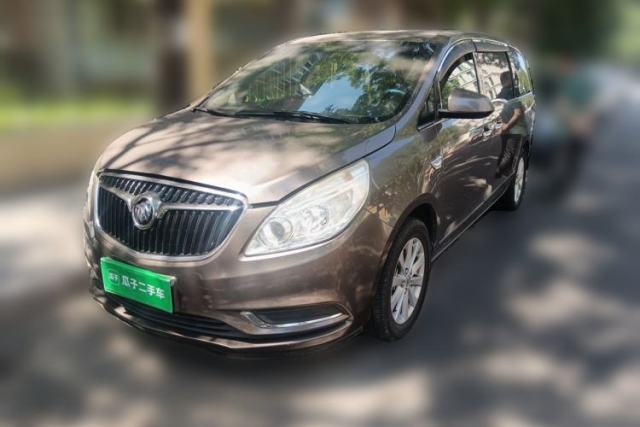 Ojetý Buick GL8 2017 25S Comfort Version China V Standard