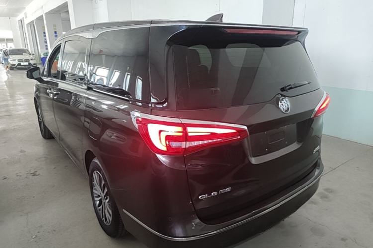 Used Buick GL8 2017 ES 28T Luxury Model China V Standard Exterior 2