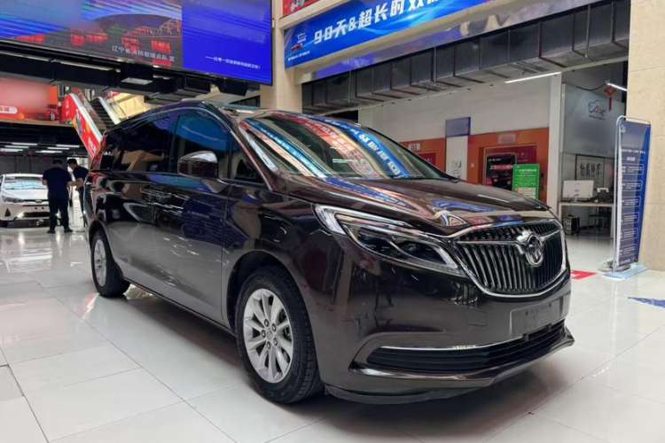 Used Buick GL8 2017 ES 28T Premium Version China V Standard Exterior 2