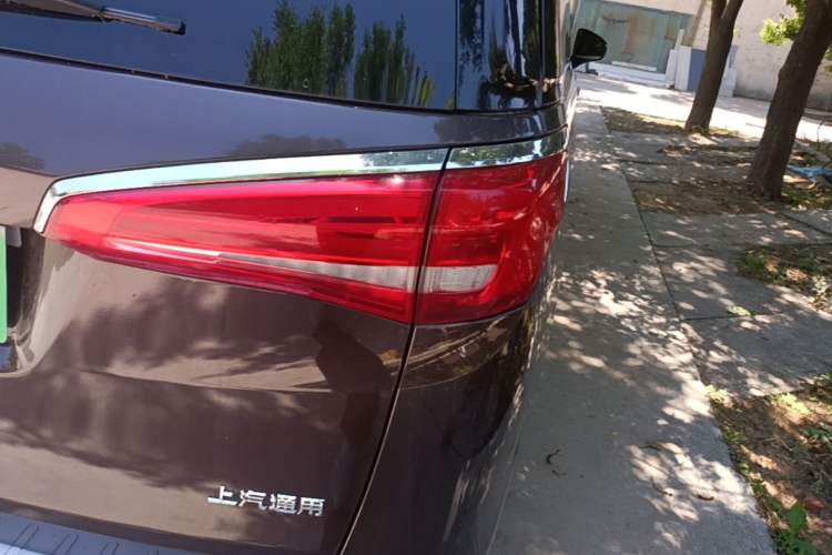 Used Buick GL8 2017 ES 28T Flagship Model China V Standard Exterior 3