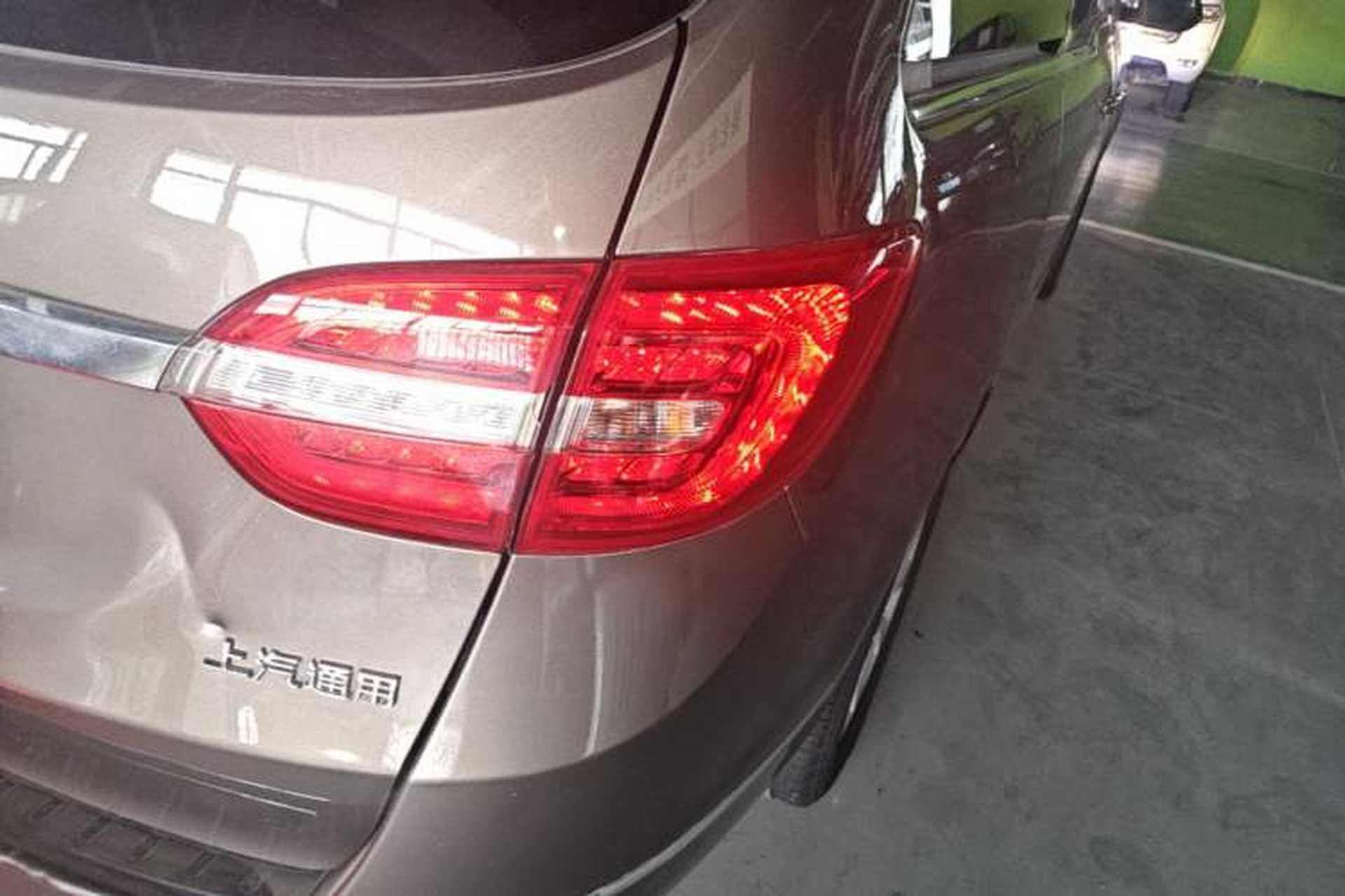 Used Buick GL8 2017 25S Comfort Version China V Standard Exterior 3