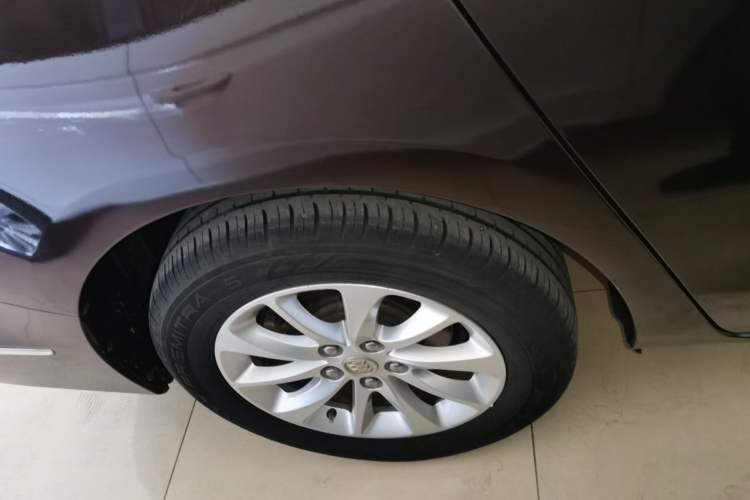 Used Buick GL8 2017 ES 28T Comfort Model China V Standard Exterior 8