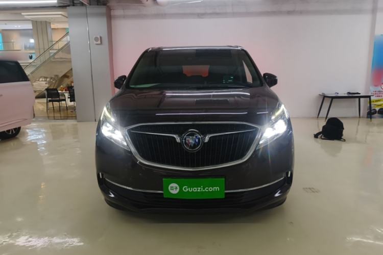 Used Buick GL8 2017 ES 28T Flagship Model China V Standard Front