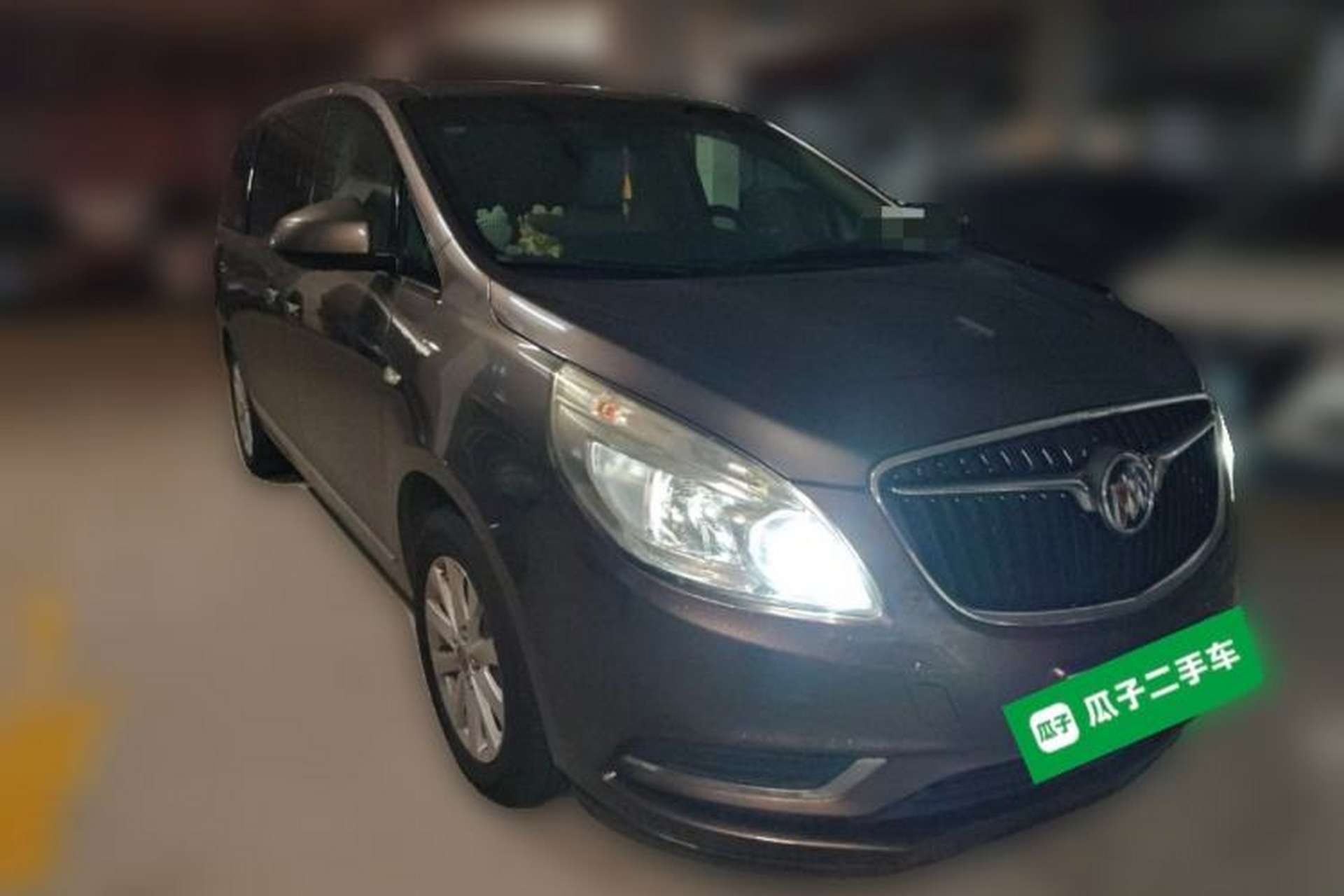 Used Buick GL8 2017 25S Prestige Version China V Standard Front Right 45 Deg