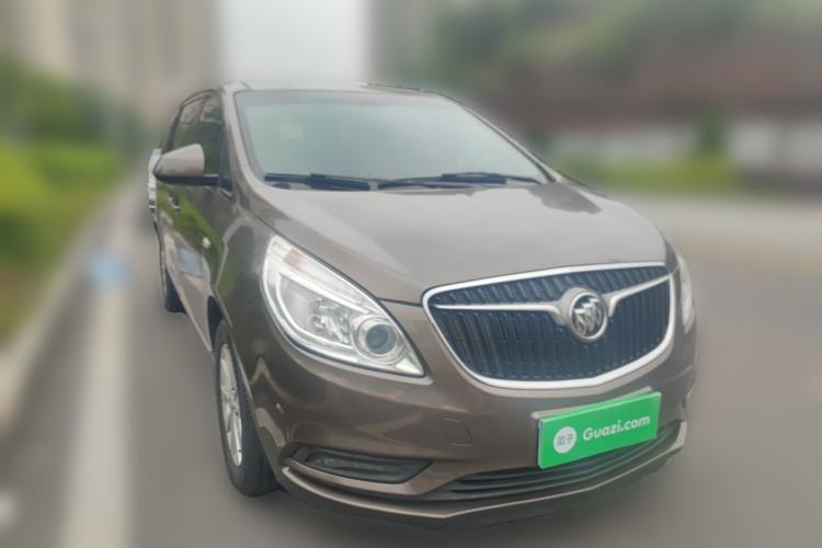 Used Buick GL8 2017 25S Luxury Version China V Standard Front Right 45 Deg