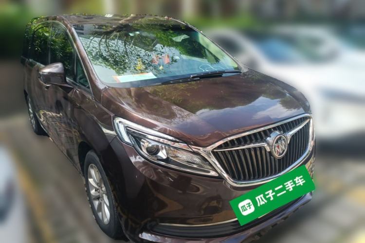 Used Buick GL8 2017 ES 28T Comfort Model China V Standard Front Right 45 Deg