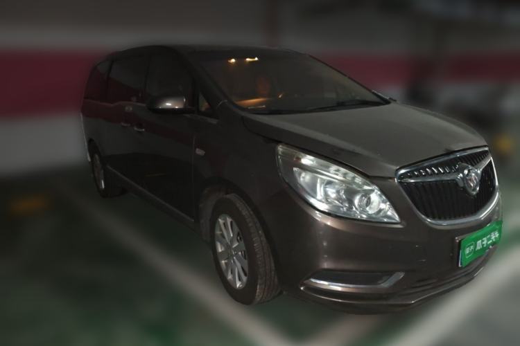 Used Buick GL8 2017 25S Luxury Version China V Standard Front Right 45 Deg