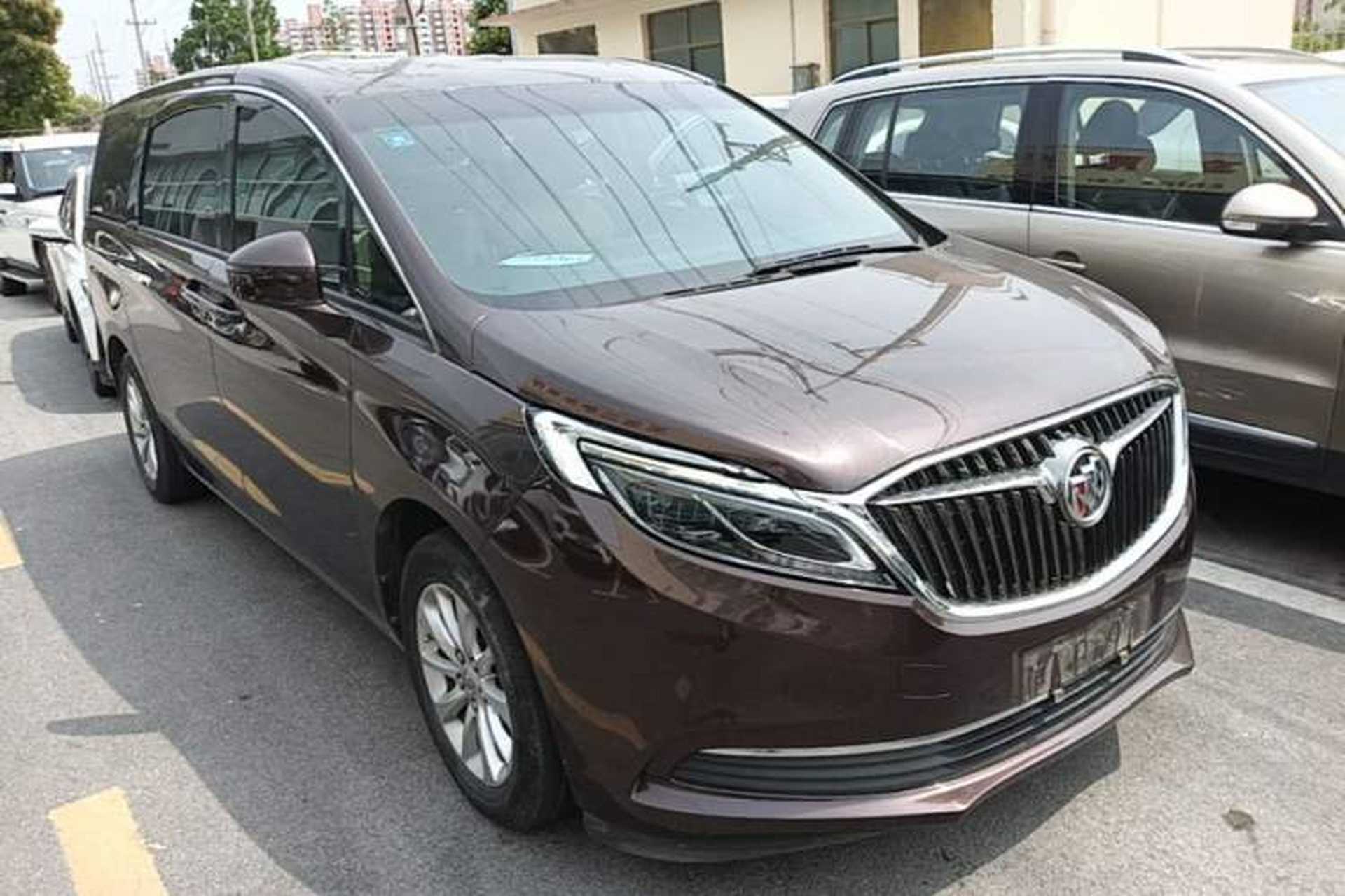 Used Buick GL8 2017 ES 28T Premium Version China V Standard Front Right 45 Deg