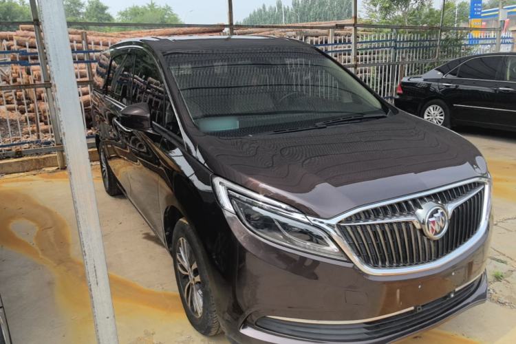 Used Buick GL8 2017 ES 28T Luxury Model China V Standard Front Right 45 Deg