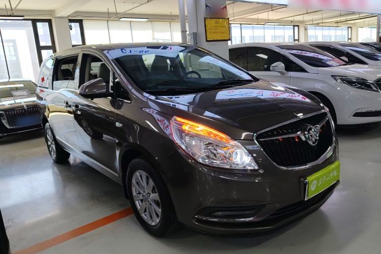 Used Buick GL8 2017 25S Prestige Version China V Standard Front Right 45 Deg