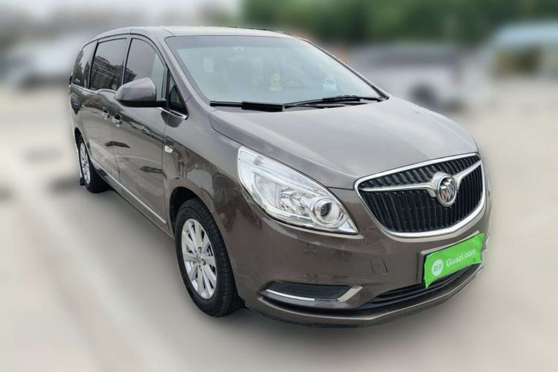 Used Buick GL8 2017 25S Prestige Version China V Standard Front Right 45 Deg