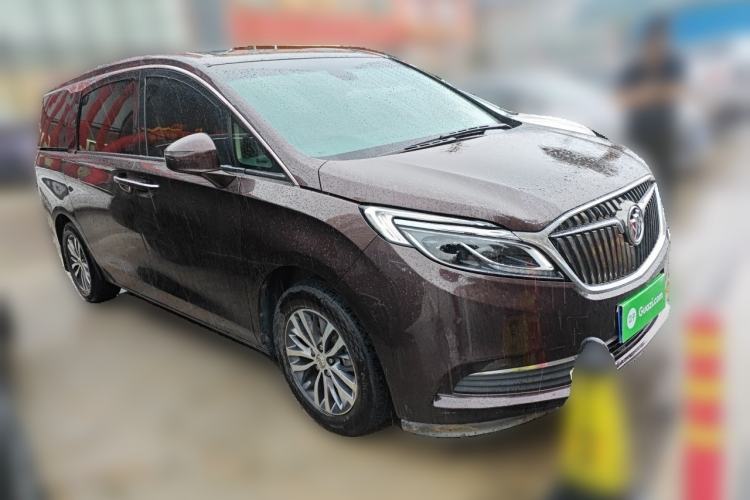 Used Buick GL8 2017 ES 28T Luxury Model China V Standard Front Right 45 Deg