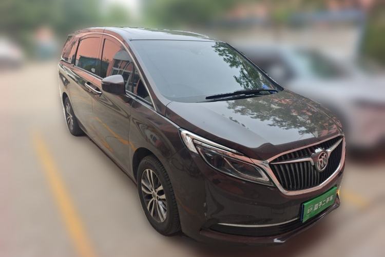 Used Buick GL8 2017 ES 28T Luxury Model China V Standard Front Right 45 Deg