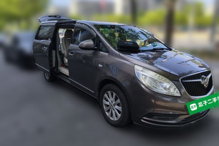 Used Buick GL8 2017 25S Luxury Version China V Standard Front Right 45 Deg