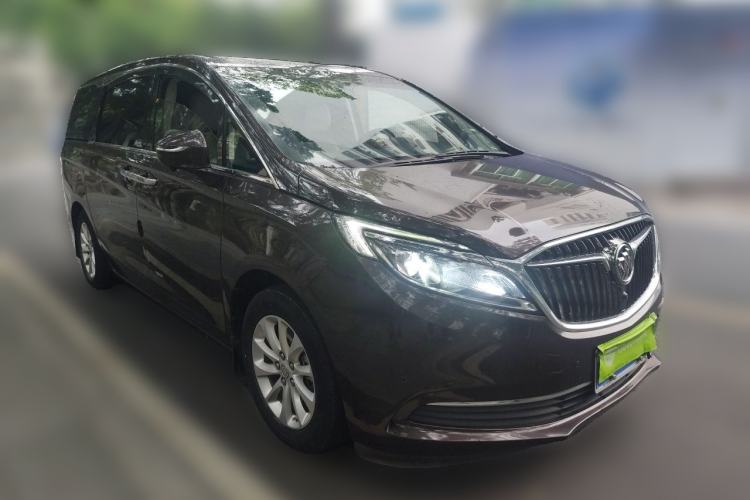 Used Buick GL8 2017 ES 28T Comfort Model China V Standard Front Right 45 Deg