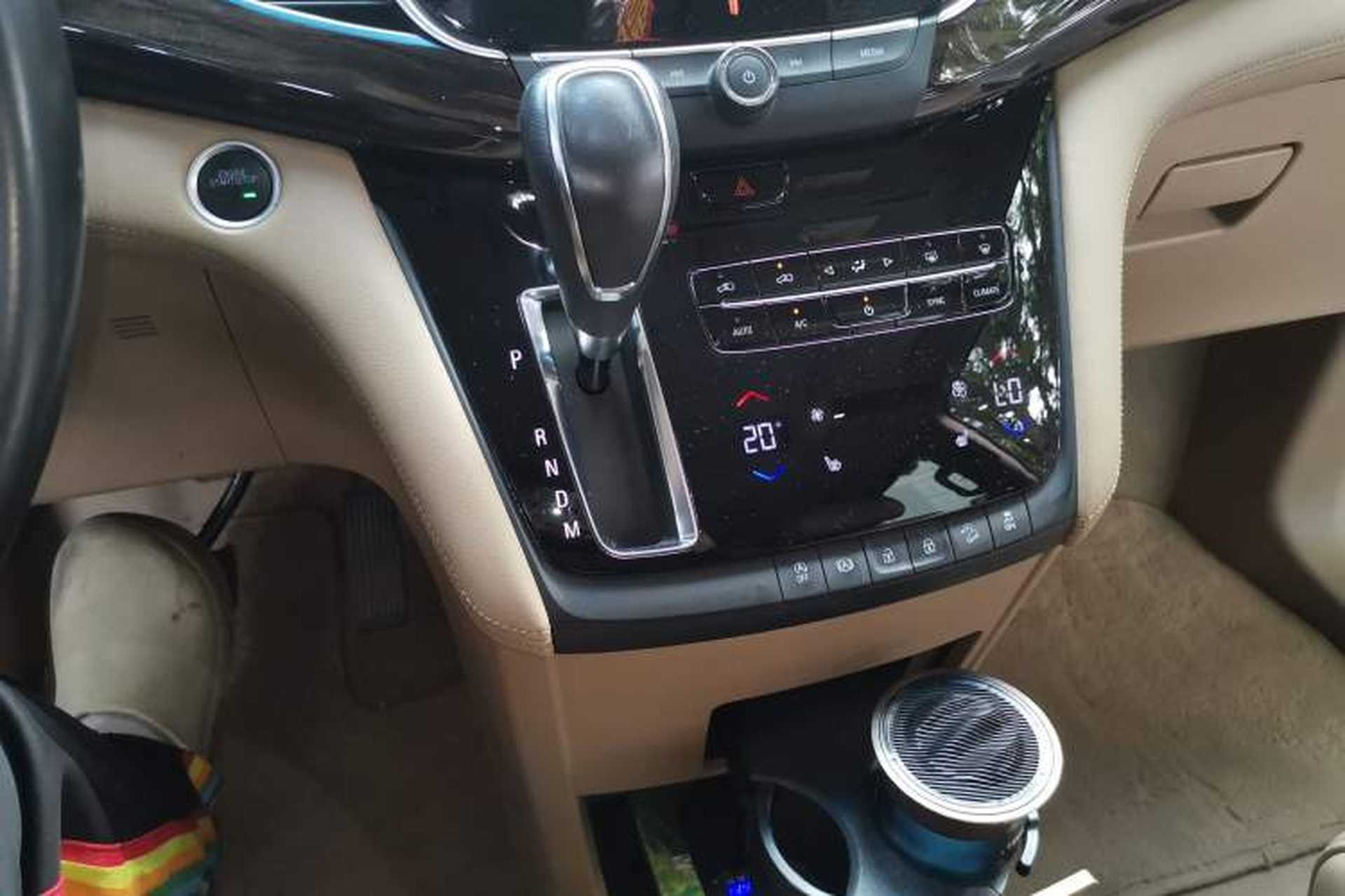 Used Buick GL8 2017 ES 28T Luxury Model China V Standard Gear Lever