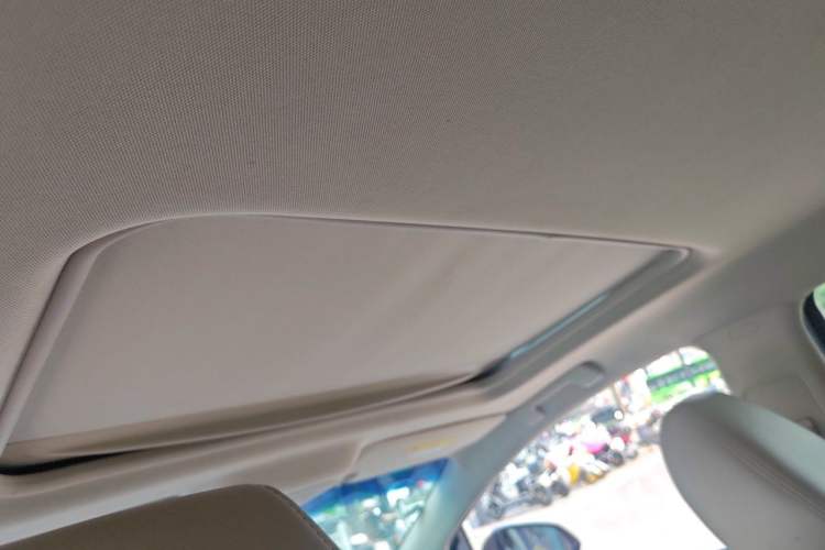 Used Buick GL8 2017 25S Luxury Version China V Standard Headliner