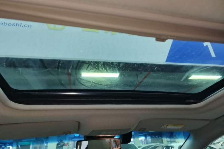 Used Buick GL8 2017 25S Prestige Version China V Standard Headliner