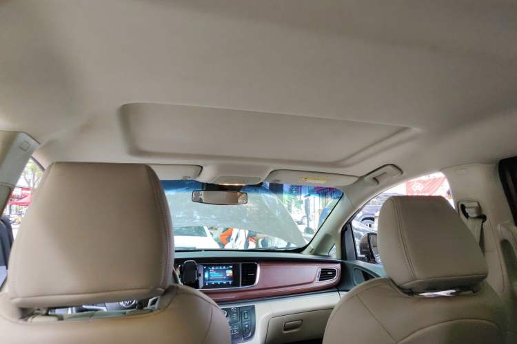 Used Buick GL8 2017 25S Comfort Version China V Standard Headliner