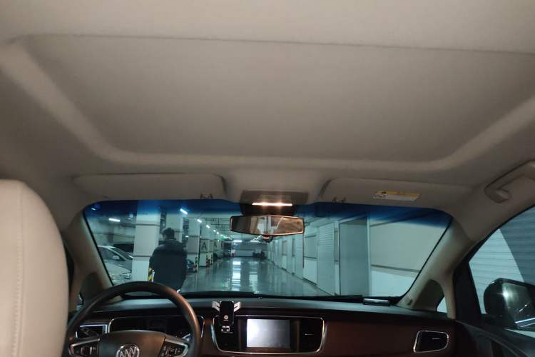 Used Buick GL8 2017 25S Comfort Version China V Standard Headliner