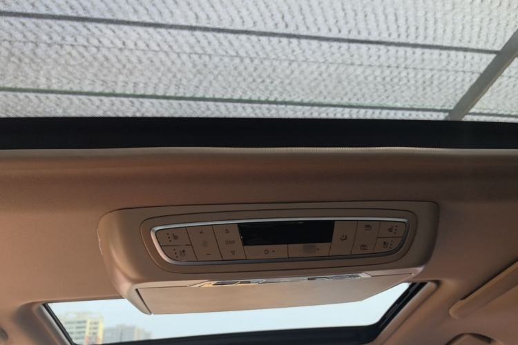 Used Buick GL8 2017 ES 28T Luxury Model China V Standard Headliner