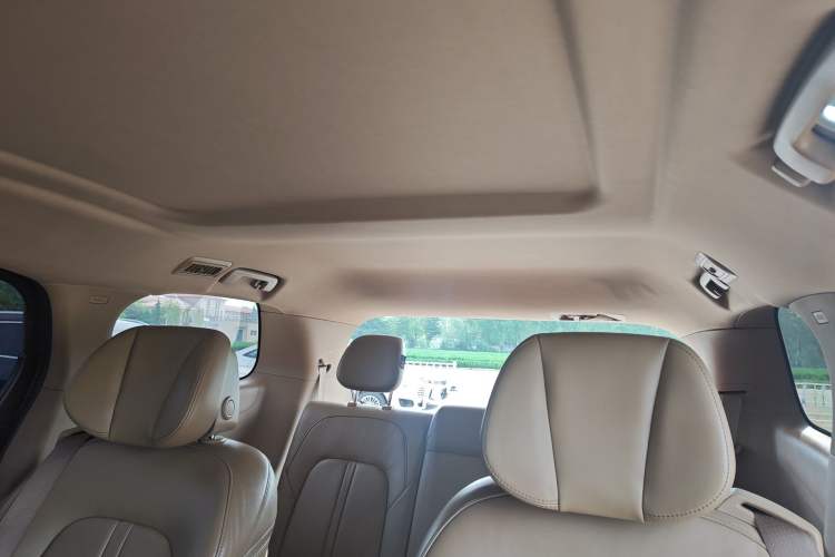 Used Buick GL8 2017 ES 28T Premium Version China V Standard Headliner