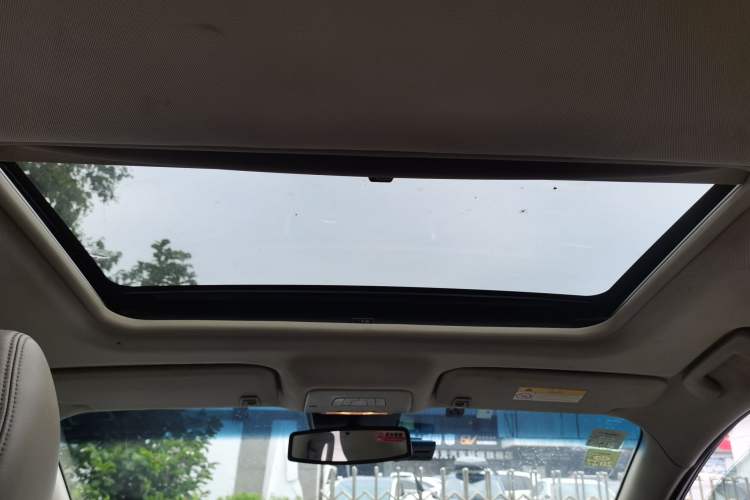 Used Buick GL8 2017 25S Luxury Version China V Standard Headliner