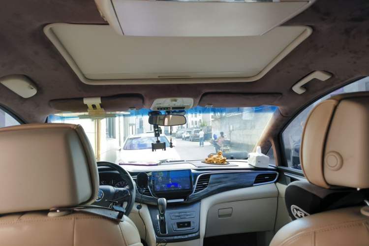Used Buick GL8 2017 ES 28T Comfort Model China V Standard Headliner