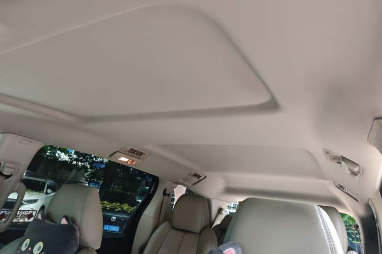 Used Buick GL8 2017 25S Comfort Version China V Standard Headliner