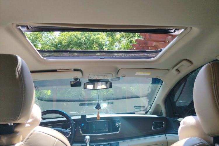 Used Buick GL8 2017 25S Luxury Version China V Standard Headliner