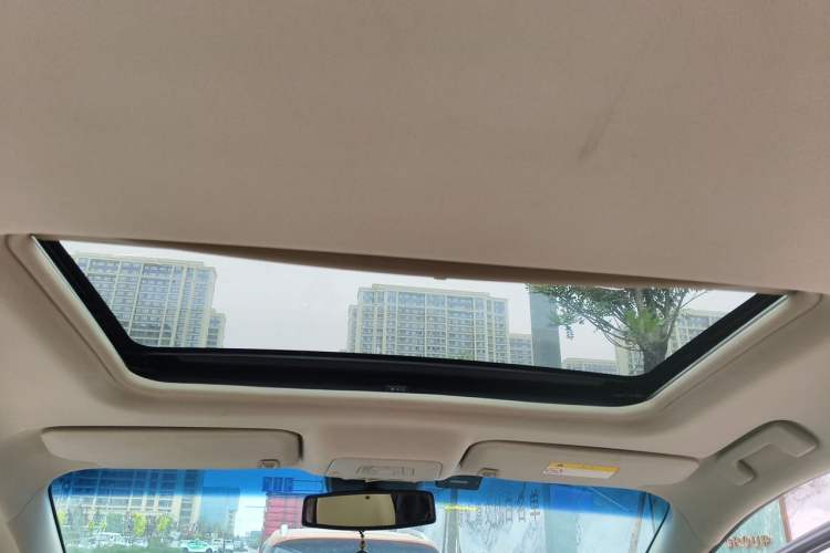 Used Buick GL8 2017 25S Luxury Version China V Standard Headliner