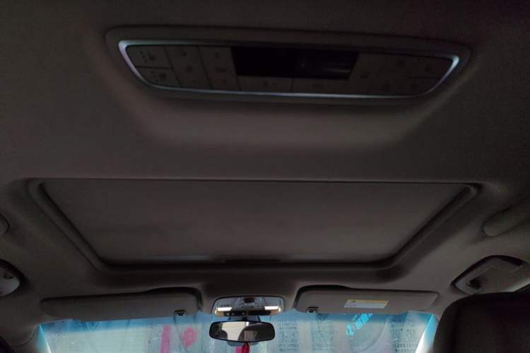 Used Buick GL8 2017 ES 28T Luxury Model China V Standard Headliner