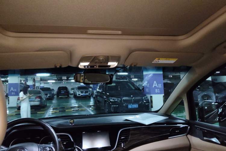 Used Buick GL8 2017 ES 28T Luxury Model China V Standard Headliner