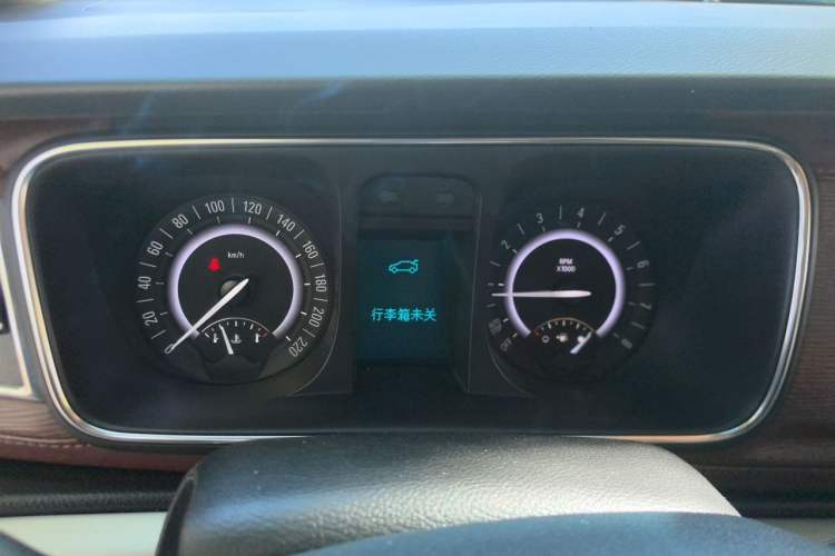 Used Buick GL8 2017 25S Luxury Version China V Standard Instrument Cluster