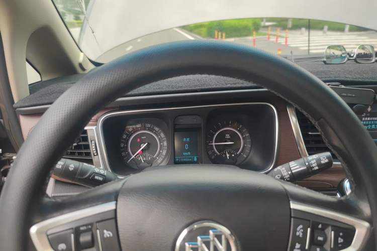 Used Buick GL8 2017 25S Luxury Version China V Standard Instrument Cluster