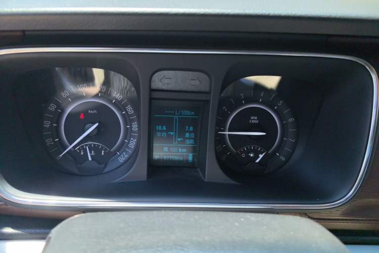 Used Buick GL8 2017 25S Luxury Version China V Standard Instrument Cluster