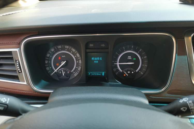 Used Buick GL8 2017 25S Luxury Version China V Standard Instrument Cluster