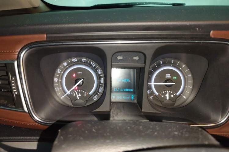 Used Buick GL8 2017 25S Comfort Version China V Standard Instrument Cluster